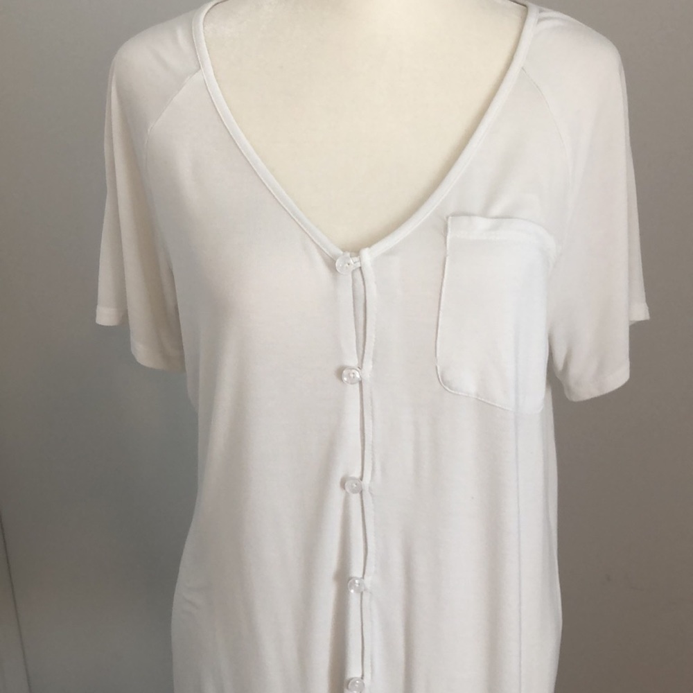 EUC EKOUAER White night gown